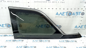 Форточка глухе скло задня ліва Jeep Grand Cherokee WL 22-26 тонування, чорний глянець з хром молдингом, потерта