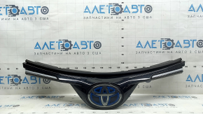 Решетка радиатора grill Toyota Rav4 16-18 hybrid с хром молдингами, с эмблемой под радар, с уплотнителем, сколы