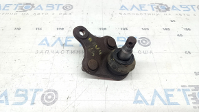 Кульова опора ліва Toyota Rav4 13-18 іржава