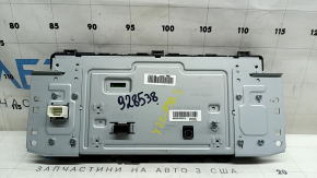 Монитор, дисплей, навигация Kia Sportage 23-25 HEV, царапины