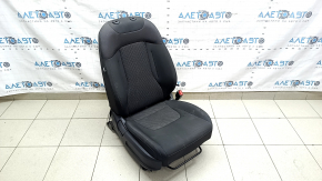 Пасажирське сидіння Kia Sportage 23-25 без airbag, механічне, підігрів, ганчірка чорна, під чистку