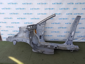 Передняя правая четверть кузова Lexus RX, в удовлетворительном состоянии для установки.