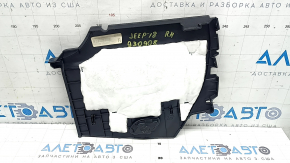 Накладка центральной консоли боковая правая Jeep Grand Cherokee WK2 14-20 задняя, черная, царапины