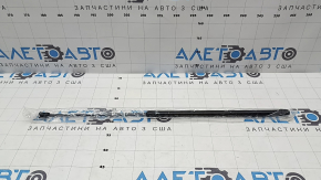 Амортизатор капота левый VW CC 13-17 рест
