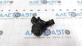 Горловина бачка омывателя Lexus Hs250h 10-12 с крышкой