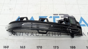 Повторювач повороту правого дзеркала BMW X7 G07 19-26