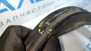 Уплотнитель двери задней правой Lexus GS300 GS350 GS430 GS450h 06-11 надрыв