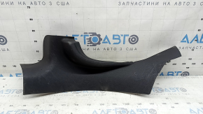 Накладка порога задня ліва Dodge Dart 13-16 чорна, подряпини