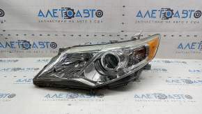 Фара передняя левая Toyota Camry v50 12-14 usa XLE, облез лак, сломано крепление