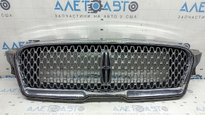 Решетка радиатора grill Lincoln MKZ 17-20 хром, с эмблемой, полез хром, песок, надломана