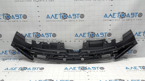Кронштейн накладки радіаторної решітки верхній grill Mazda CX-50 23-26