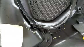 Обшивка дверей картка ззаду права Jeep Renegade 19-22 TRH чорна з чорною вставкою, підлокітник шкіра чорний, накладка динаміка чорна, з заглушкою ручки, деформовано кріплення динаміка