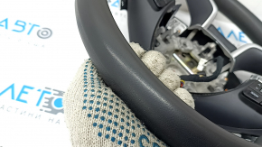 Руль голый Hyundai Tucson 22-24 1.6T HEV, резина черная с кнопками и накладками, потерт