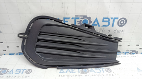 Решітка бампера права VW Jetta 22-24 без птф, структура