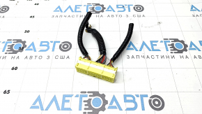 Фишка на модуль srs airbag компьютер подушек безопасности Lexus CT200h 15-17