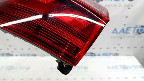Фонарь внешний крыло левый VW Jetta 20-26 царапины, трещина внутри