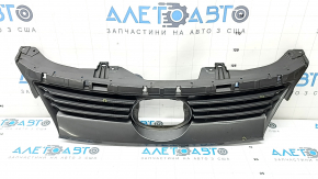 Решітка радіатора grill Lexus CT200h 14-17 зламані кріплення, тички