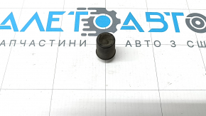 Отбойник двери багажника правый Lexus CT200h 11-17