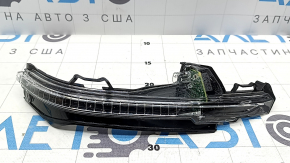 Поворотник зеркала правый Audi Q7 17-26