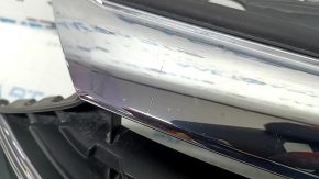 Решетка радиатора grill VW Jetta 22-24 без эмблемы, под радар, царапины, песок
