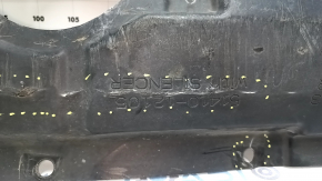 Защита двигателя центральная Toyota Prius V 12-17 надрывы, потерта