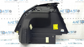 Обшивка арки правая Audi Q3 83A 19-25 черная, потерта