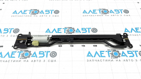 Мотор продольной регулировки водительского сиденья Audi Q3 83A 19-25 с кронштейном, без салазок