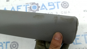 Вставка Isofix заднего ряда 2 ряда сидений центральное Audi Q7 16-26 кожа серая, потерта, под химчистку