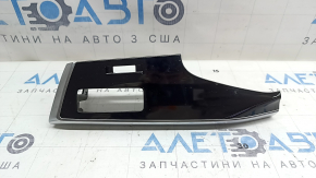 Накладка передней панели левая верхняя Audi Q7 20-26 черный глянец