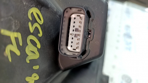 Фара передняя левая Ford Escape MK4 20-25 галоген + LED DRL, полез лак, треснуто крепление стекла