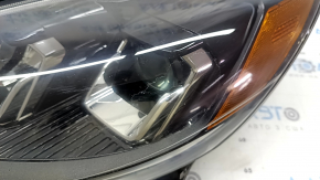 Фара передняя левая Ford Escape MK4 20-25 галоген + LED DRL, полез лак, треснуто крепление стекла