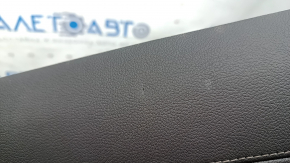 Обшивка двери карточка задняя левая BMW X5 G05 19-23 кожа schwarz/Canberra-Beige без шторки, вставка под дерево Fineline Stripe, подлокотник кожа бежевая, с ручкой и накладками, тычки