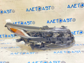 Фара передня права у зборі Toyota Prius 50 Prime 17-19 LED