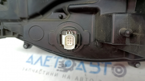 Фара передняя правая Toyota Sienna 21-24 LED, LE, XLE, Led, выгорел центральный LED, тычка на хроме