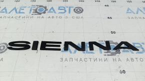 Емблема напис SIENNA двері багажника Toyota Sienna 21-26