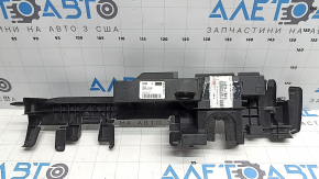 Дефлектор радіатора правий Lexus RX350 RX450h 23-26 Canada built