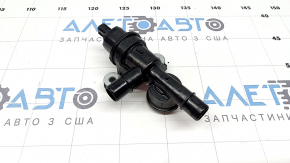 Паливний клапан Toyota Sienna 21-26