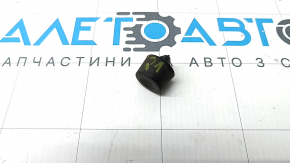 Відбійник капота центральний Kia K5 21-26 малий