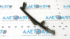 Направляющая стекла двери задней левой Kia K5 21-24