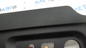 Накладка водительского сидения боковая левая VW Tiguan 09-17 черная, под электро, под память сидений, надломано крепление, потерта