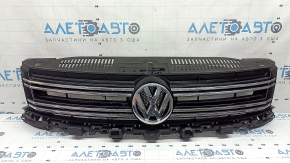 Решетка радиатора grill в сборе VW Tiguan 12-18 рест со значком