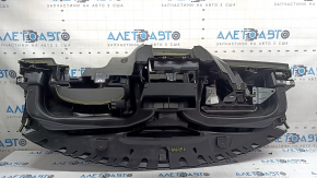 Торпедо передняя панель без AIRBAG VW Tiguan 09-18 черная, с дефлекторами воздуховодов, под химчистку, царапина