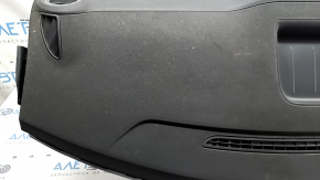 Торпедо передняя панель без AIRBAG VW Tiguan 09-18 черная, с дефлекторами воздуховодов, под химчистку, царапина