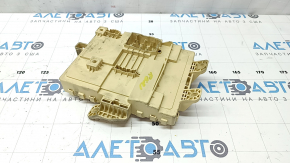 Блок предохранителей салонный Kia K5 21-24