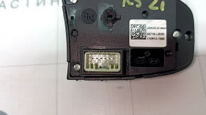 Кнопки управления на руле левые Kia K5 21-24 черные с серым