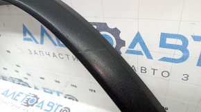 Накладка арки крыла задняя правая VW Tiguan 09-17 структура, SEL, на крыле, царапины, надломано крепление, запил