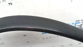 Накладка арки крыла передняя правая VW Tiguan 09-13 структура, SEL, на крыле, царапины, сломаны крепления
