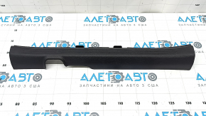 Накладка порога передня ліва Kia K5 21-24 чорна, подряпини