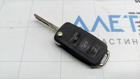 Ключ VW Tiguan 12-16 4 кнопки, раскладной, царапины