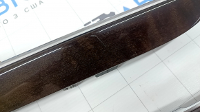 Комплект накладок салона Volvo XC90 16-23 под дерево Classic wood / Flame birch, с подсветкой, царапины